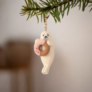 H441-607 Seal Keychain Felting Kit